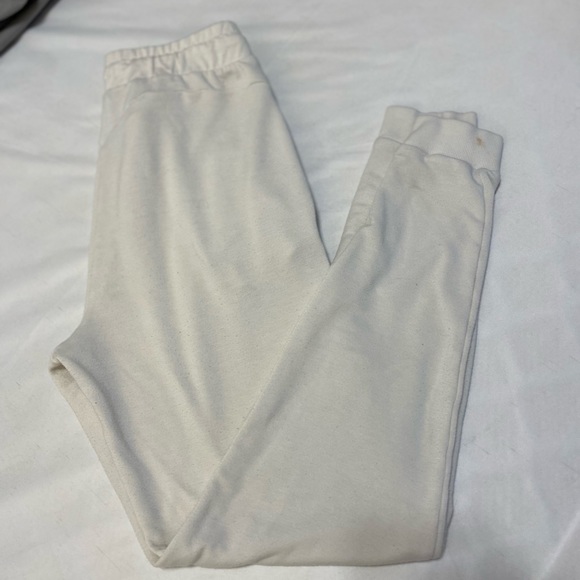 Gymshark Pippa Training Joggers - White - Picture 9 of 15